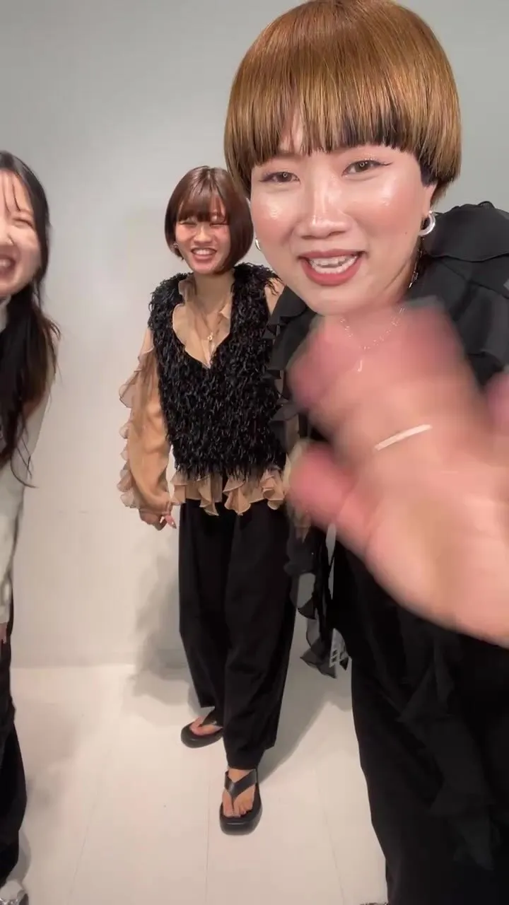 ayane2025秋コレクションコラボLIVE